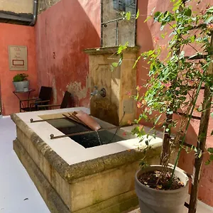 Bed & Breakfast Des Muses, La Roque-d'Antheron